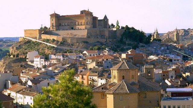 El impresionante castillo medieval recomendado por National Geographic: en Aragón y Parador Nacional