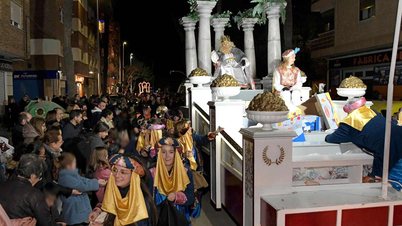 Cabalgata de Reyes Magos en Paiporta. Foto: Ayuntamiento.