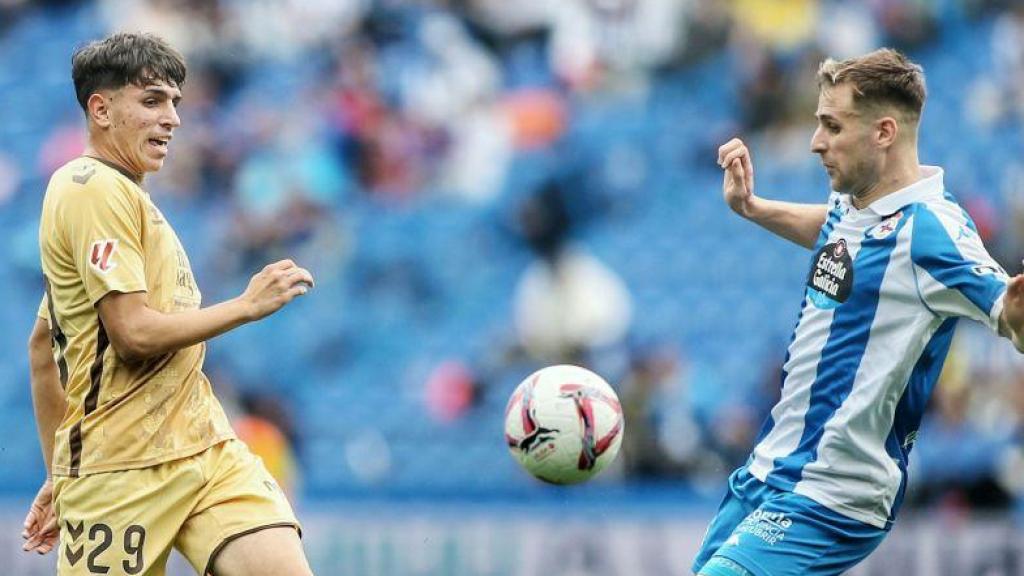 Izan Merino durante el Deportivo de La Coruña vs. Málaga CF de la primera vuelta