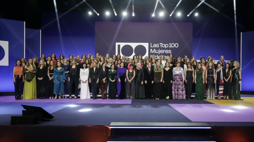 Foto de grupo de la gran gala 'Las Top 100 Mujeres Líderes' 2024 en el Teatro Real de Madrid el pasado 28 de enero.