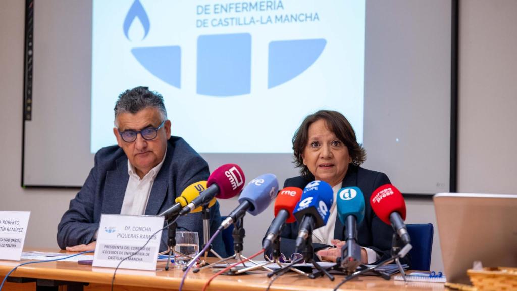 Roberto Martín y Concha Piqueras, este jueves en rueda de prensa en Toledo.