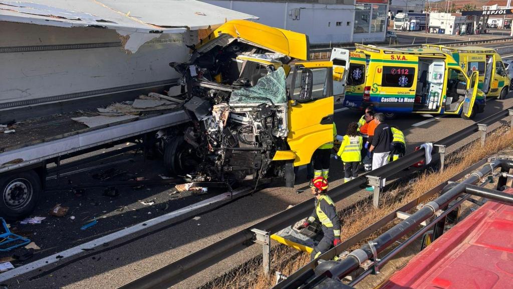 Imagen de la colisión. Foto: SCIS Ciudad Real