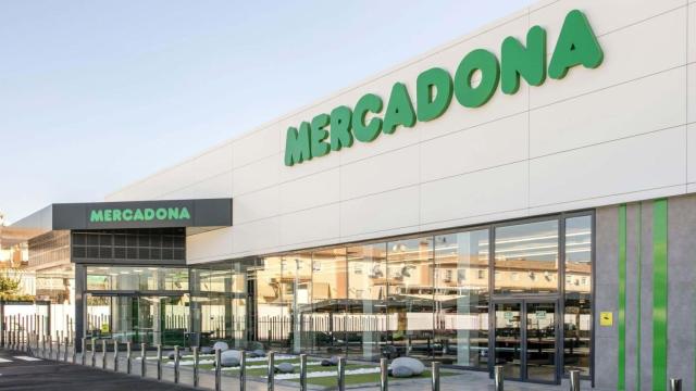 Fachada Mercadona.