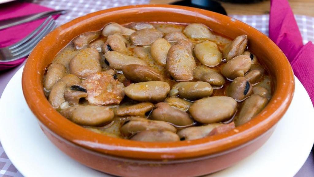 Las habas guisadas de Benidorm.