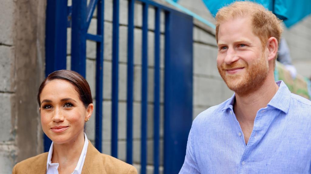 Meghan Markle y el príncipe Harry durante su visita a Colombia.