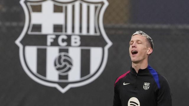 Dani Olmo, en un entrenamiento con el Barcelona.