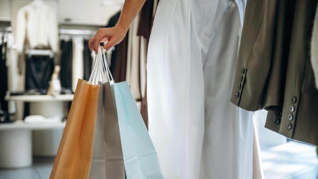 Una mujer de compras