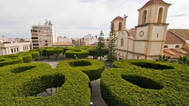 Plaza de la Constitución, Almoradí.