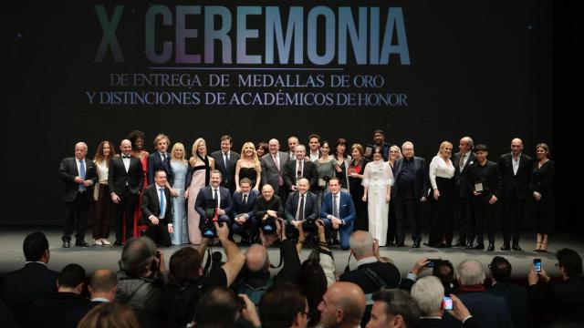 Los famosos se lucen en Valladolid en la primera gala de la Academia de Artes Escénicas que sale de Madrid