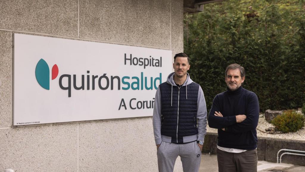 El base del Básquet Coruña, Thomas Heurtel, pasa el reconocimiento médico en el Hospital Quirónsalud de A Coruña