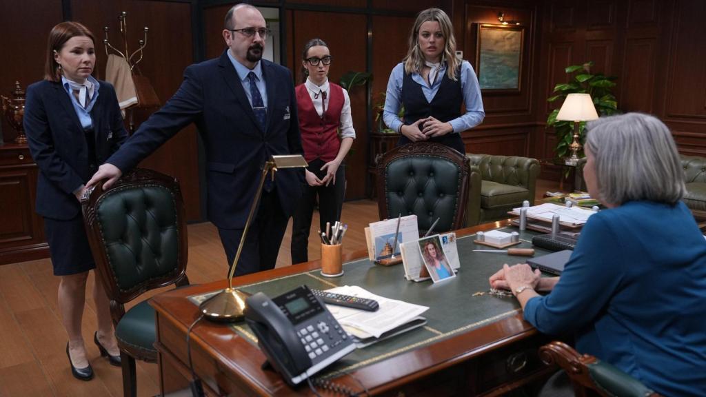 Escena de la segunda temporada de 'Muertos S.L.'