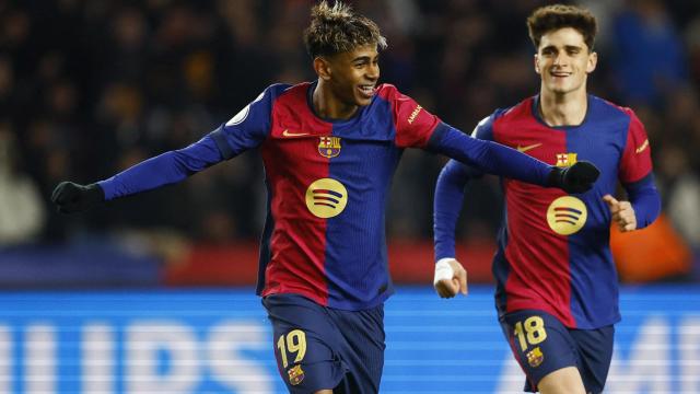 Lamine Yamal celebra su gol frente al Betis.