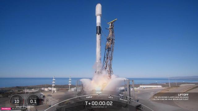 Momento del lanzamiento de los nanosatélites de FOSSA Systems a bordo de un Falcon 9 de Space X este pasado 14 de enero.