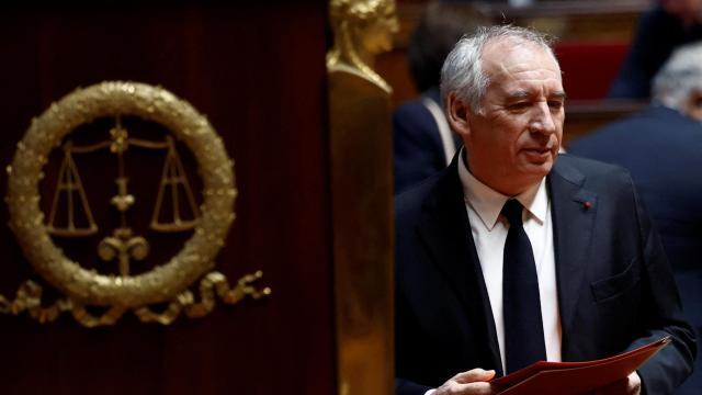 François Bayrou, primer ministro francés,  a su llegada a la Asamblea Nacional en París.