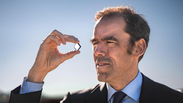 Rafael Benjumea es el presidente de Diamond Foundry España y uno de los responsables de traer a la empresa estadounidense a territorio español; también es fundador y presidente de la eléctrica POWEN y presidente de la Unión Española Fotovoltaica (UNEF).