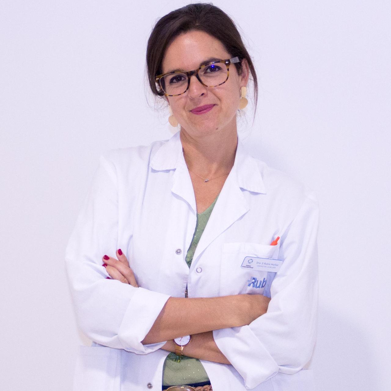 Sara Rubio, la primera doctora del Hospital Ruber Internacional en atender a Leonora