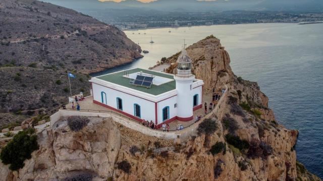 L'Alfàs reafirma su compromiso con la Bandera Sendero Azul 2025 en la ruta al Faro de l’Albir