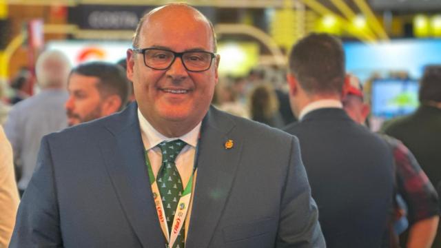 Jesús Lupiáñez, alcalde de Vélez Málaga, en Fitur.