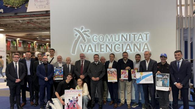 Representantes de La Nucía en FITUR.