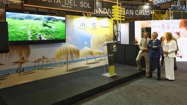 Un momento de la presentación de la campaña turística de Rincón de la Victoria en Fitur.