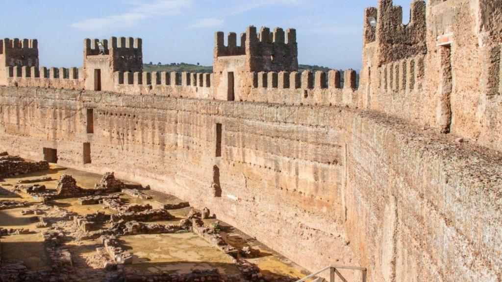 Castillo de Baños de la Encina.