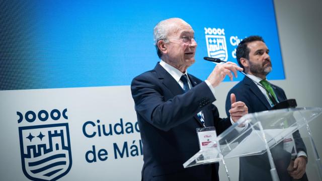 Francisco de la Torre y el concejal Jacobo Florido este jueves en Fitur.