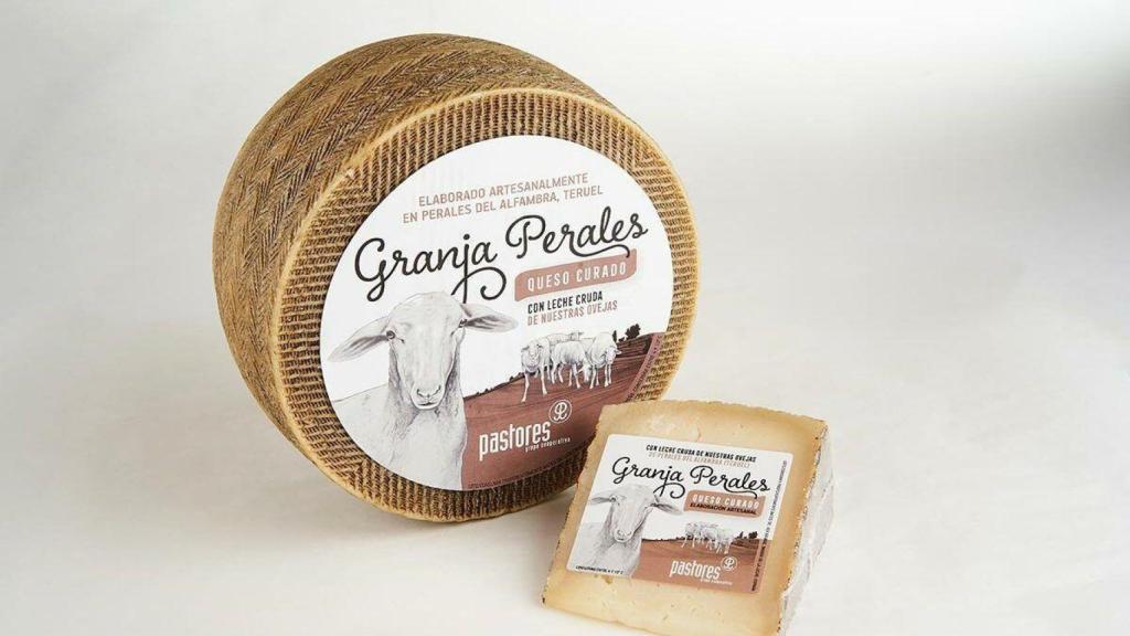 Queso Curado de oveja Granja Perales.