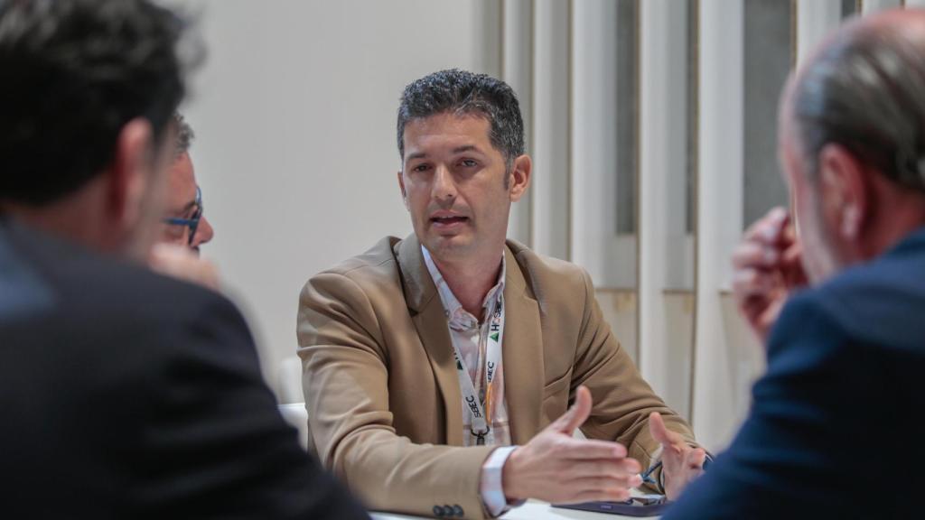 Fede Fuster, presidente de Hosbec, en la mesa reonda sobre Agua y Turismo.