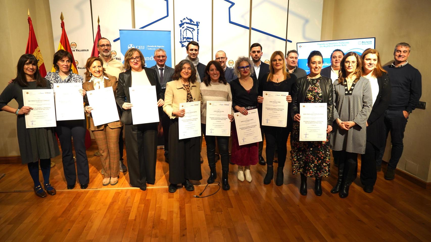 La Diputación de Valladolid concede 15 diplomas a mujeres que aman el mundo rural