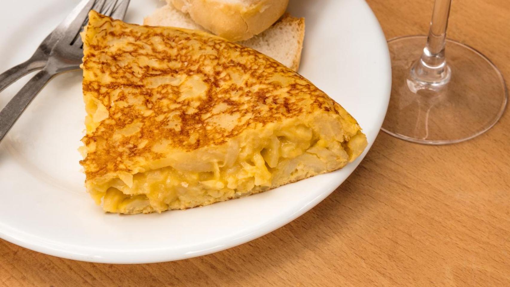 Una tortilla de patata en mal estado deja cuatro intoxicados por salmonelosis en un restaurante de Zaragoza