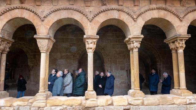 El presidente de la Junta de Castilla y León, Alfonso Fernández Mañueco, presenta las obras de restauración del claustro y las cubiertas de la Concatedral de San Pedro de Soria