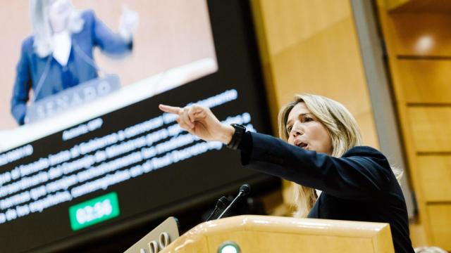 Alicia García, portavoz del PP en el Senado, en la tribuna del Senado.