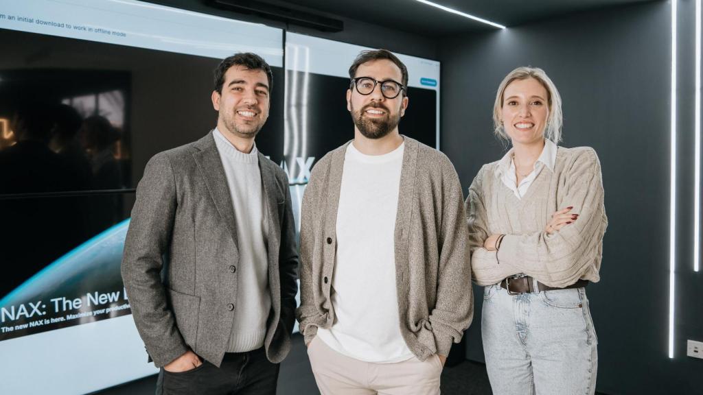 Caleb de Bernardis, Aarón de Bernardis y Beatriz Sanchís Ruiz.