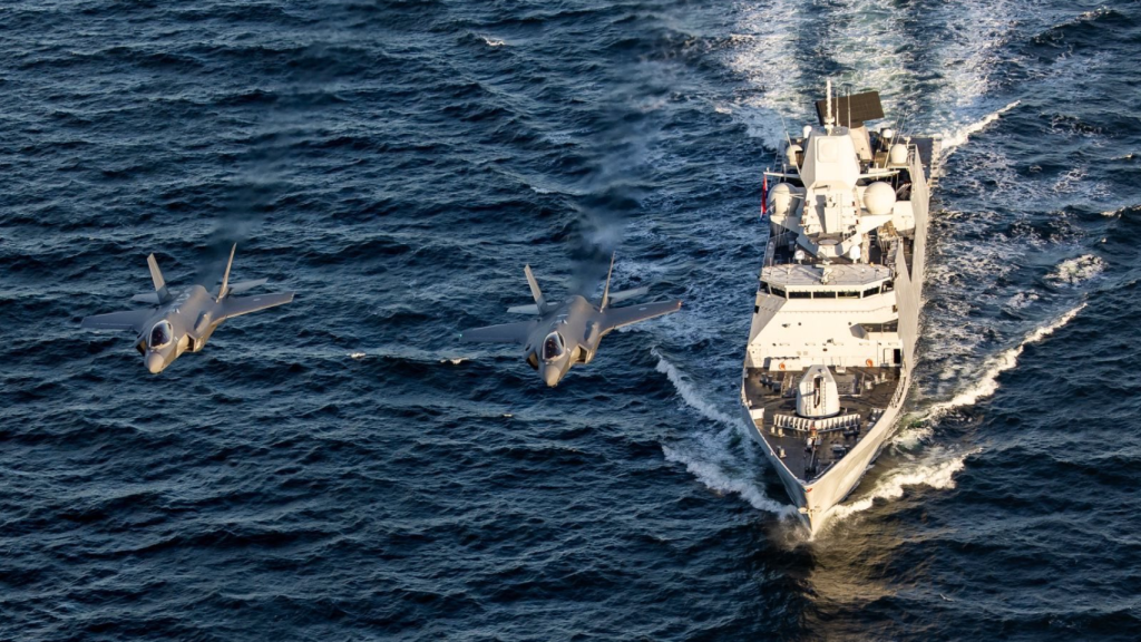 Despliegue neerlandés de barcos y cazas F-35 contra el sabotaje de cables submarinos en el Báltico