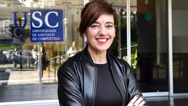 La excandidata de Sumar, Marta Lois, toma posesión como decana de Políticas en la USC