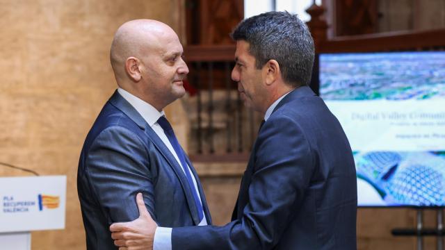 Carlos Mazón y Armando Layna durante la presentación del proyecto. GVA