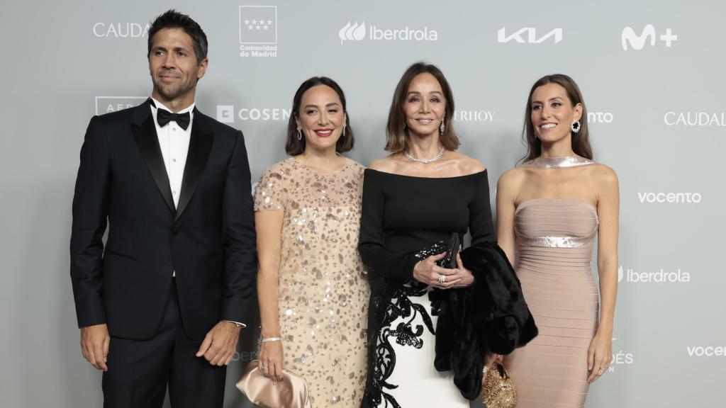 Isabel Preysler, en su último acto público, con Tamara, Ana y Fernando Verdasco, en octubre de 2024.