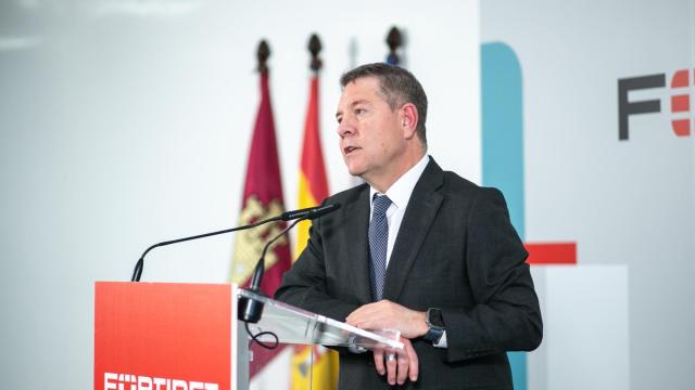 Emiliano García-Page, presidente de Castilla-La Mancha, en la inauguración del primer centro de datos de España en Torija (Guadalajara). Foto: JCCM.