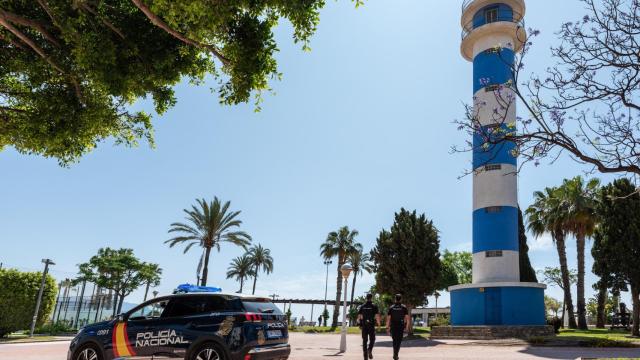 Agentes de la Policía Nacional en Vélez-Málaga.