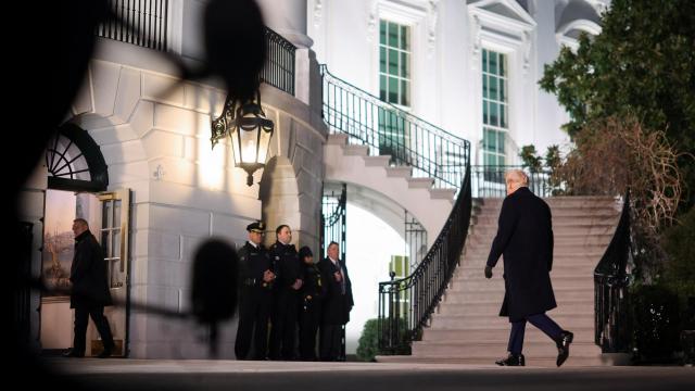 Donald Trump llegando a la Casa Blanca este martes.