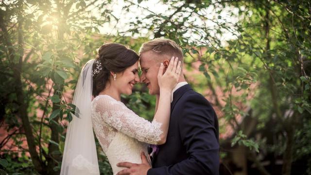 Todo lo que necesitas para tu boda en Vigo: desde el vestido hasta la decoración