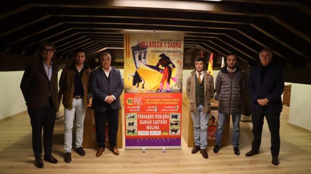 Presentación en Villaseca de la Sagra de la III Corrida Benéfica en apoyo a la Fundación Oncohematología Infantil.