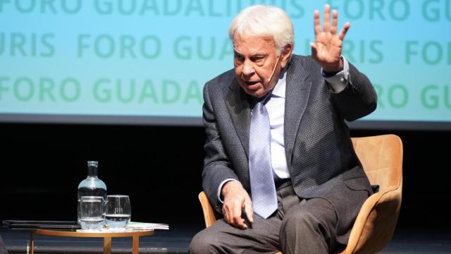 El expresidente del Gobierno, Felipe González, durante su intervención este viernes en Sevilla.