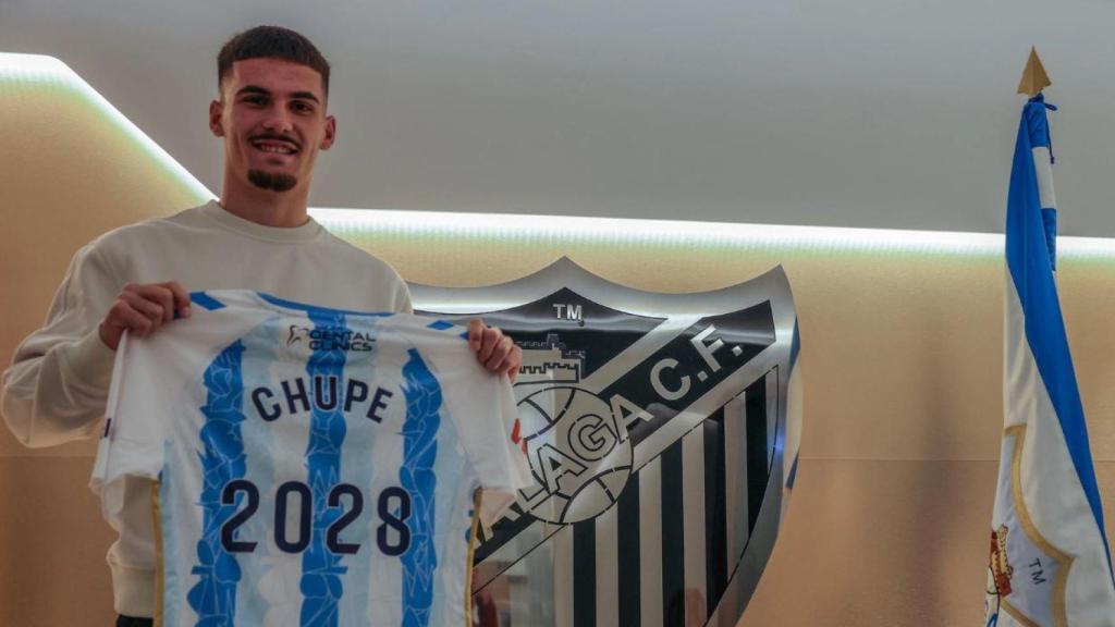 El Málaga CF renueva a Chupete hasta 2028