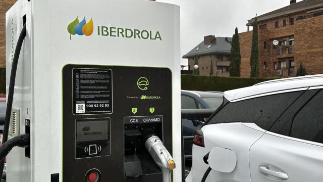 Punto de recarga de Iberdrola.