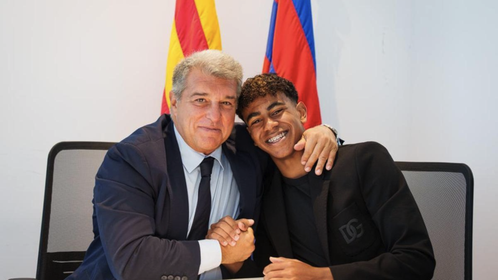 Joan LaPorta y Lamine Yamal, en la renovación de 2023