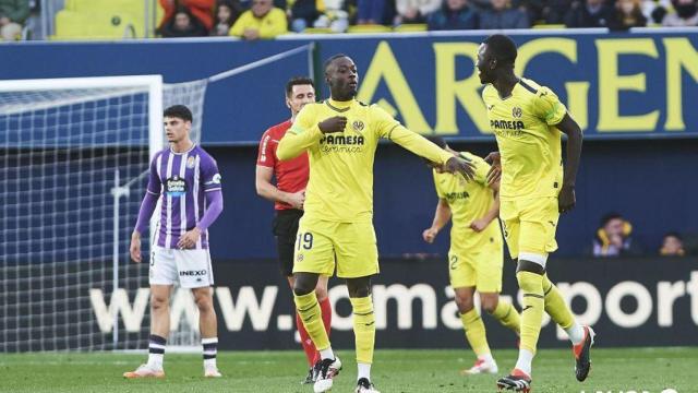 El Villarreal celebra uno de su goles contra el Real Valladolid