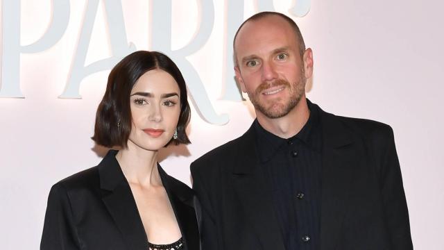 Lily Collins y su marido, Charlie McDowell, contrajeron matrimonio en 2019.