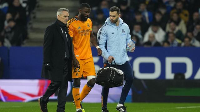 Rüdiger se marcha lesionado en el partido contra el Espanyol.