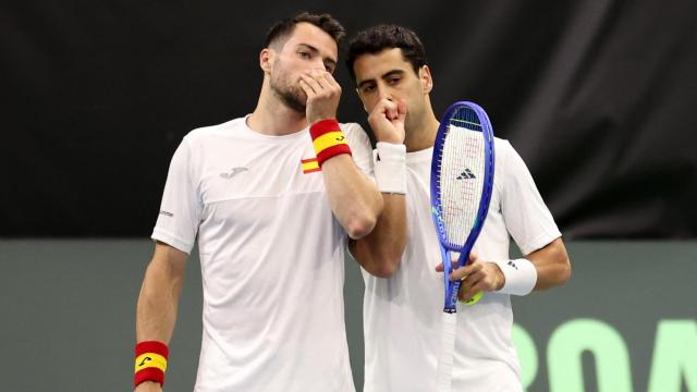 Pedro Martínez y Jaume Munar, durante su partido de dobles contra Suiza en la Copa Davis